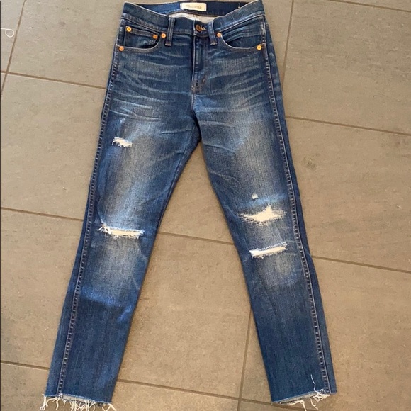 9" High Riser Skinny Skinny In Rip Repair - Picture 3 of 8